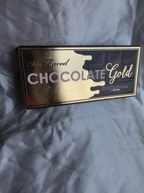 Too Faced Chocolate Gold Eyeshadow Palette